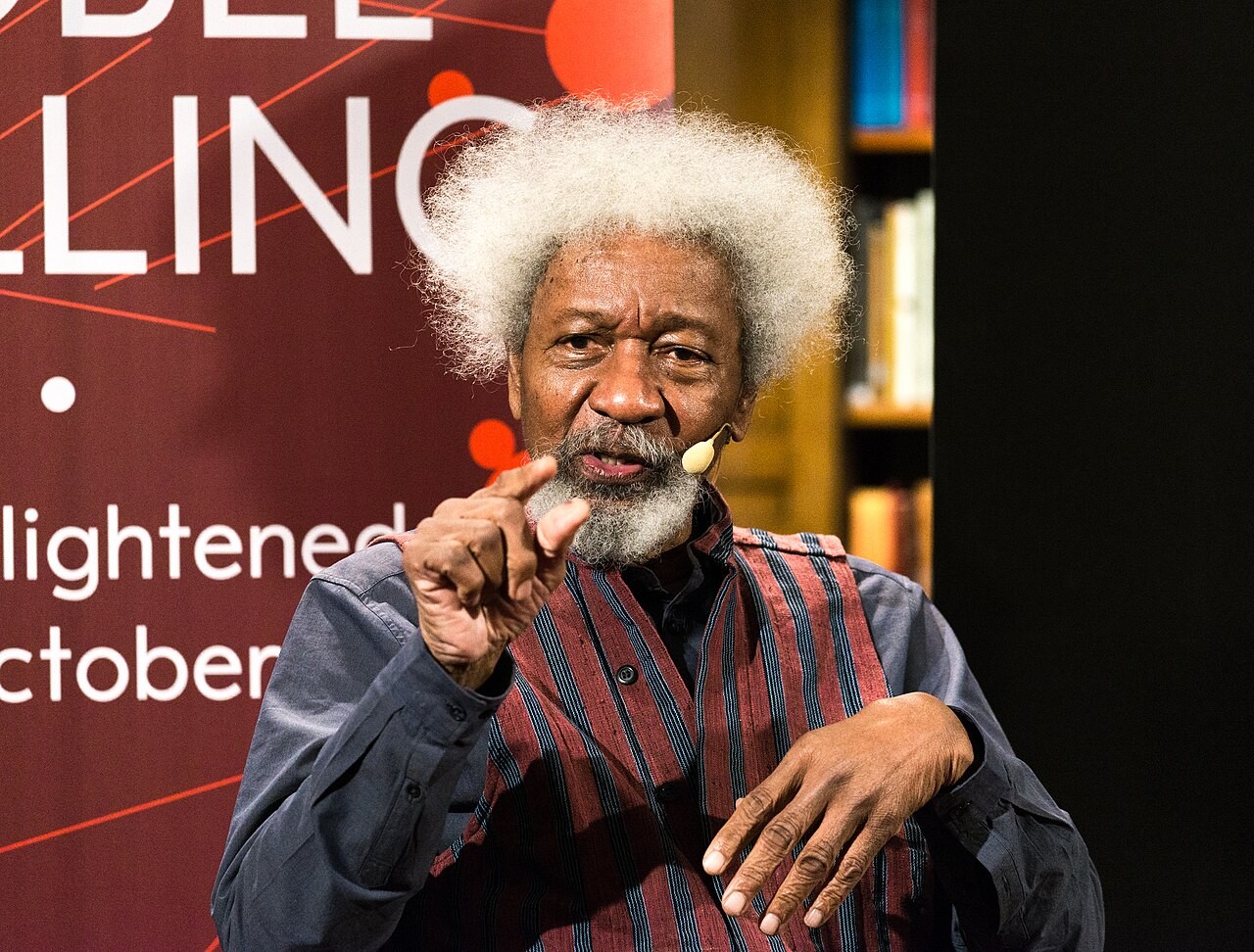 Wole Soyinka na 2018. Foto ochie a bụ nke ọtụtụ afọ gachara onyinye Nobel ya nke 1986.